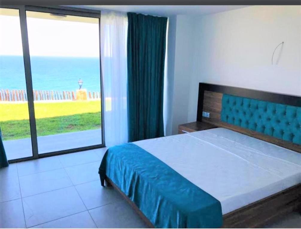 Tekos Golden Hill Hotel & Restaurant At Karpaz Agios Sergios Extérieur photo